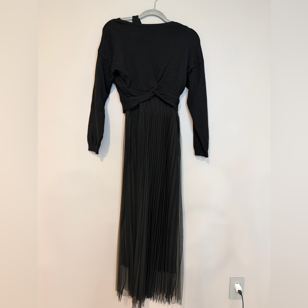 Two-piece Black Maxi Dress Set with Mesh Overlay